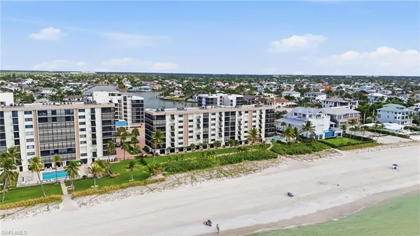 $13,000 | 10475 Gulf Shore Drive, Unit 132, Naples, FL 34108