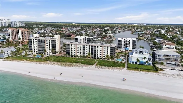 $13,000 | 10475 Gulf Shore Drive, Unit 132, Naples, FL 34108