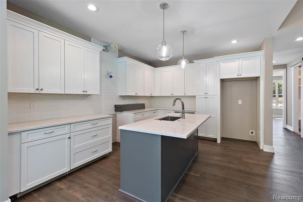 3837 Albatross Court, Unit 28 Rochester, MI 48309 - Photo 13 of 33