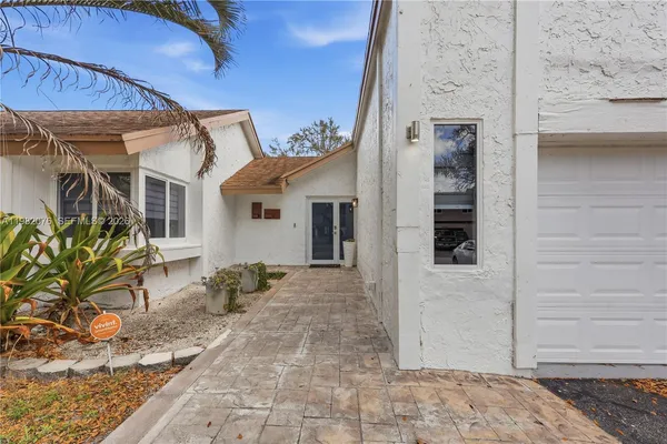 $780,000 | 12203 Melissa Way, Cooper City, FL 33026