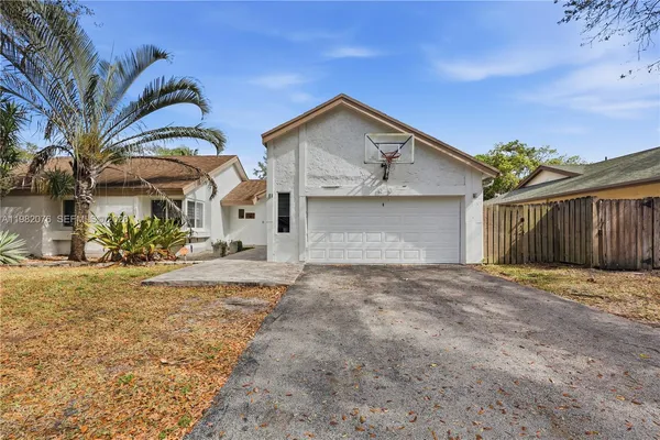 $780,000 | 12203 Melissa Way, Cooper City, FL 33026