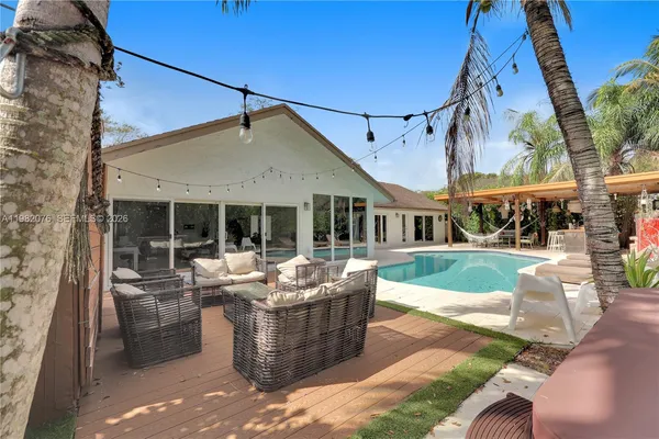 $780,000 | 12203 Melissa Way, Cooper City, FL 33026