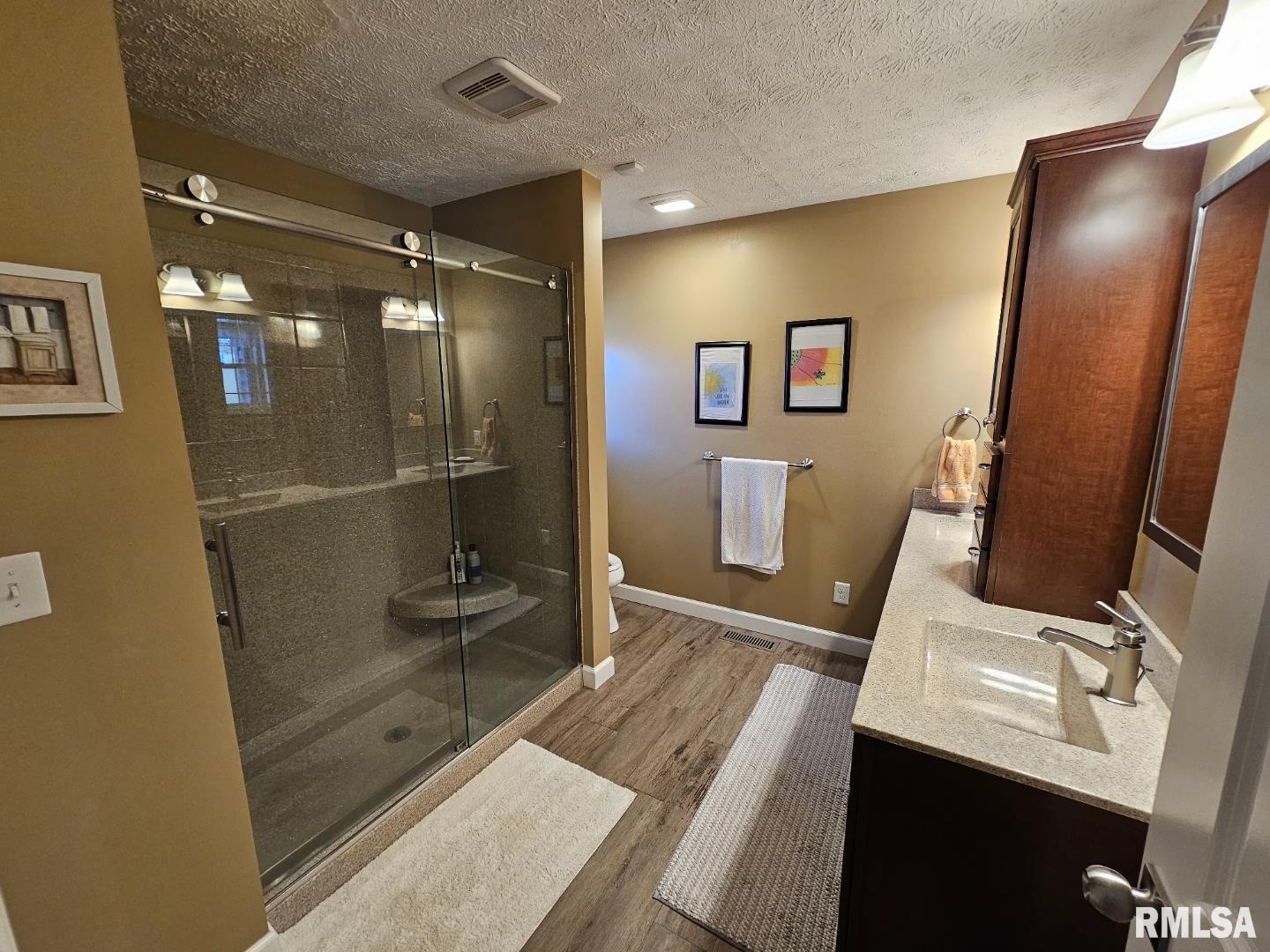 20 Country Club Road Mount Vernon, IL 62864 - Photo 26 of 38 Gallery Image 26