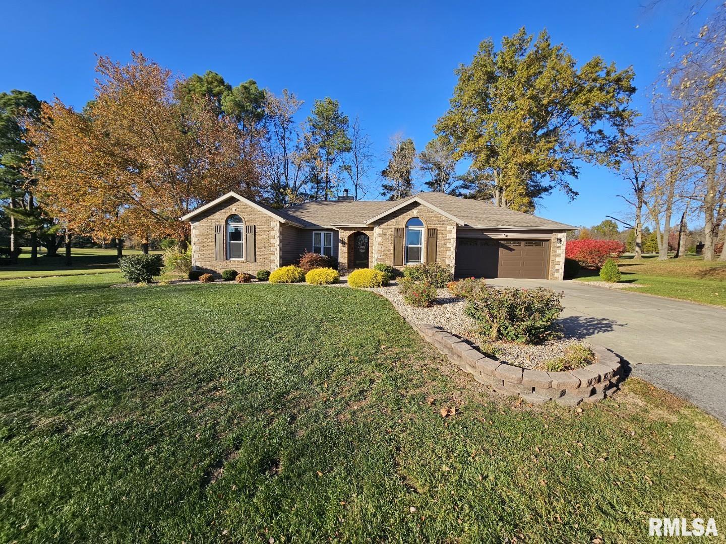 20 Country Club Road Mount Vernon, IL 62864 - Photo 4 of 38 Gallery Image 4