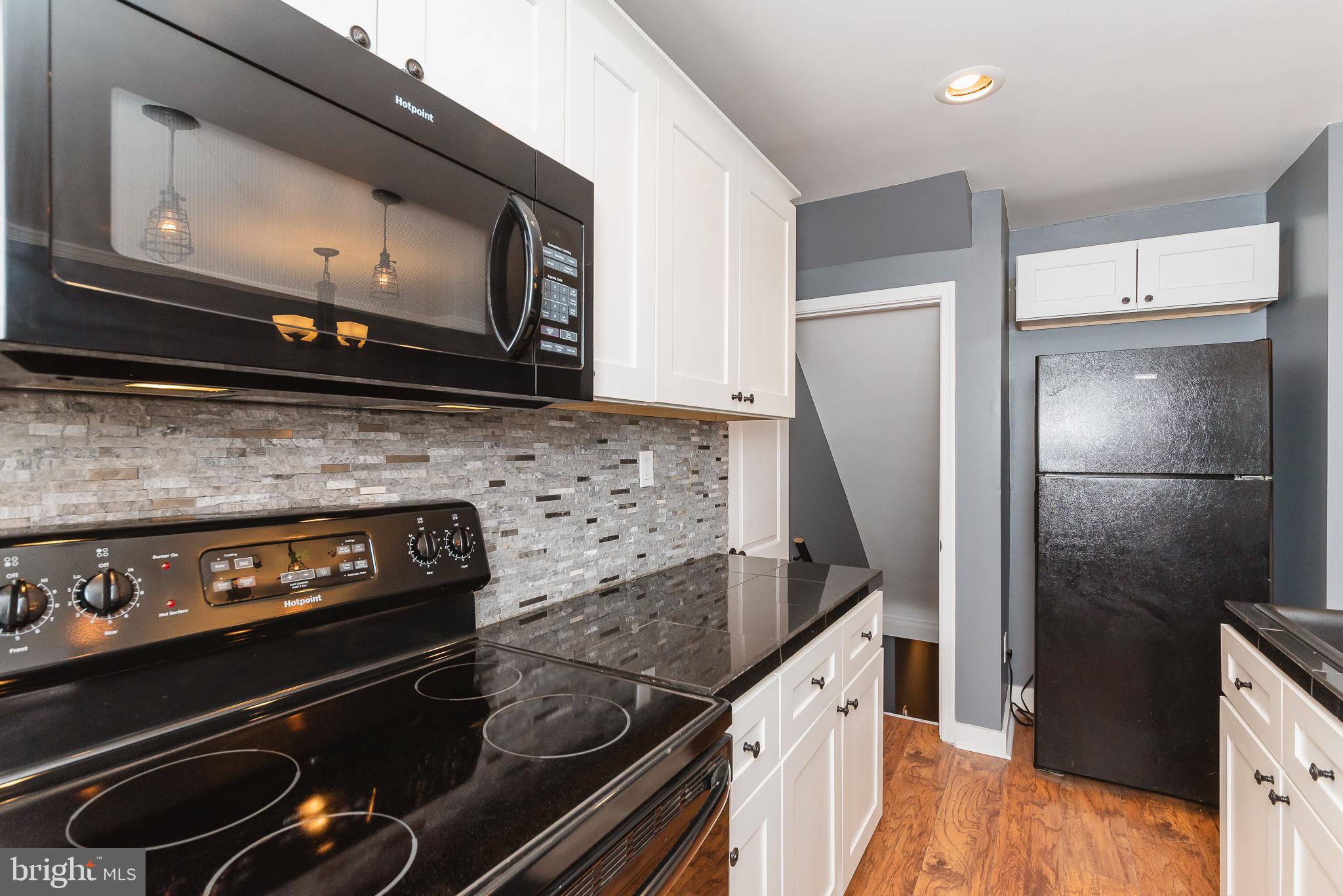 352 Grovethorn Road Baltimore, MD 21220 - Photo 13 of 48 Kitchen
