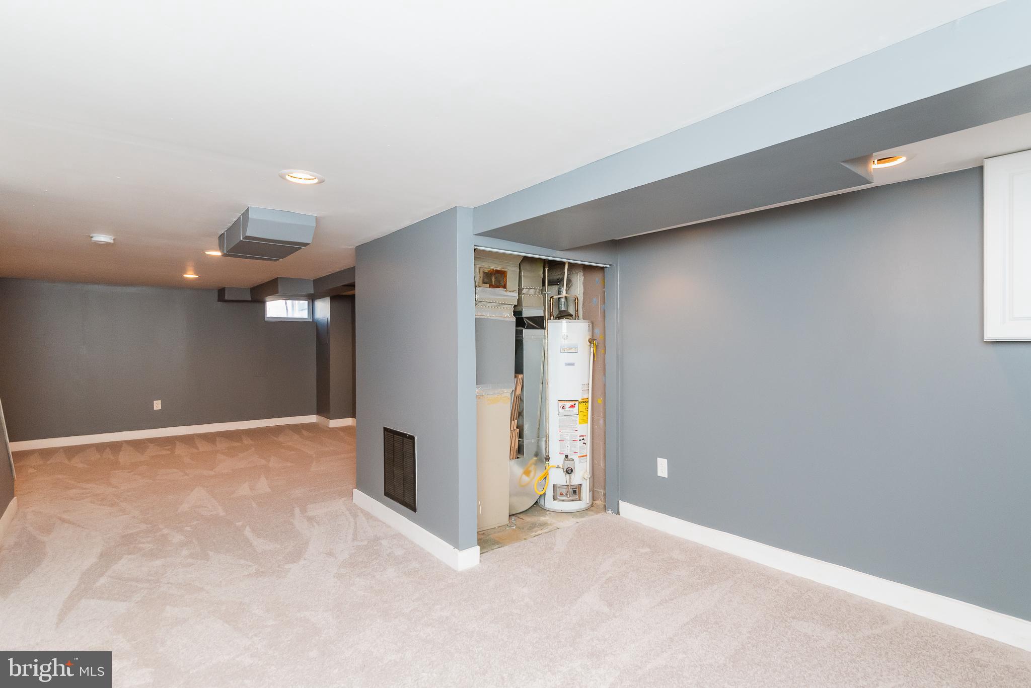 352 Grovethorn Road Baltimore, MD 21220 - Photo 30 of 48 Family Room
