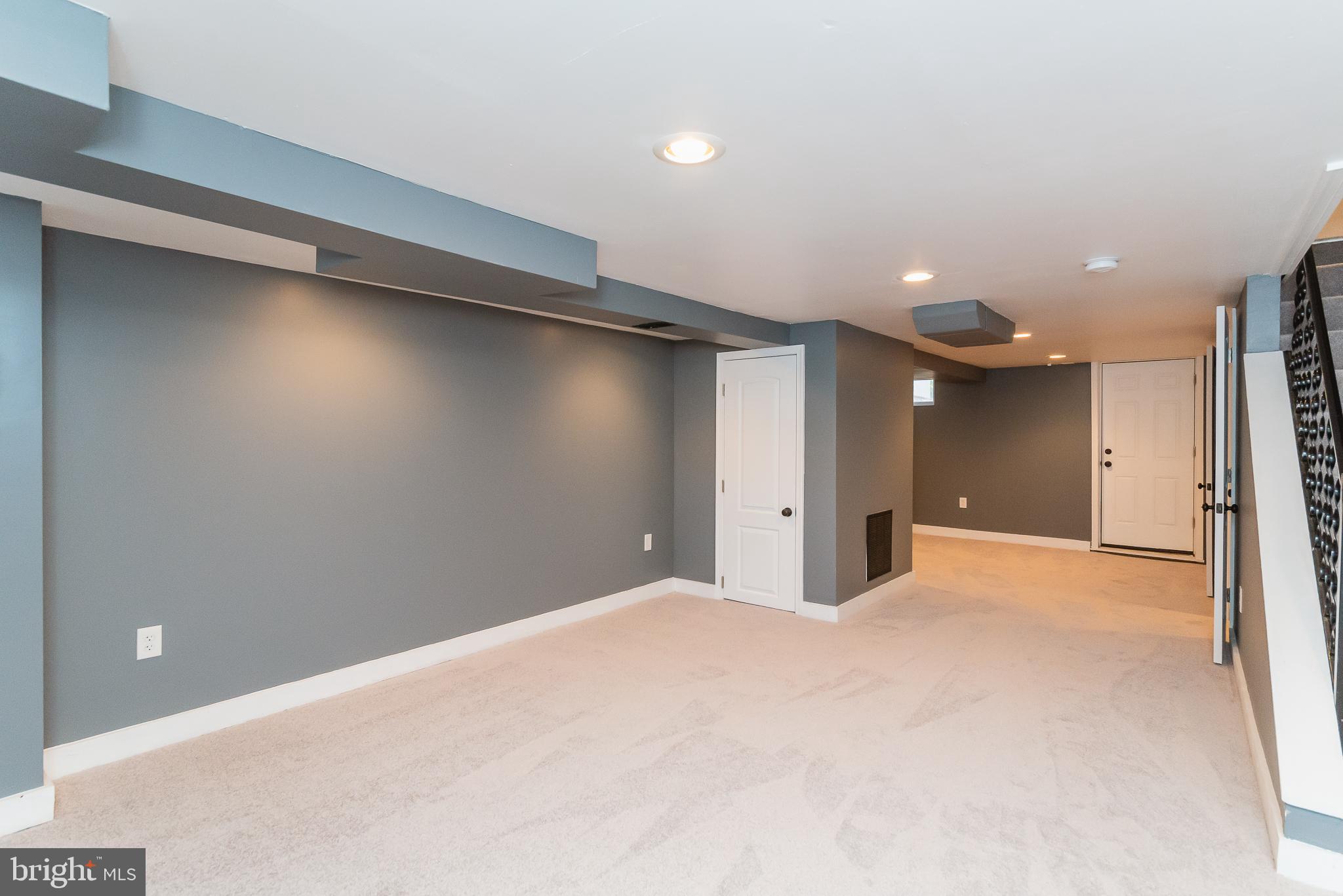 352 Grovethorn Road Baltimore, MD 21220 - Photo 34 of 48 Family Room