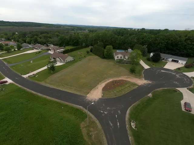 $39,000 | Lt9 Bobolink Lane, Cascade, WI 53011