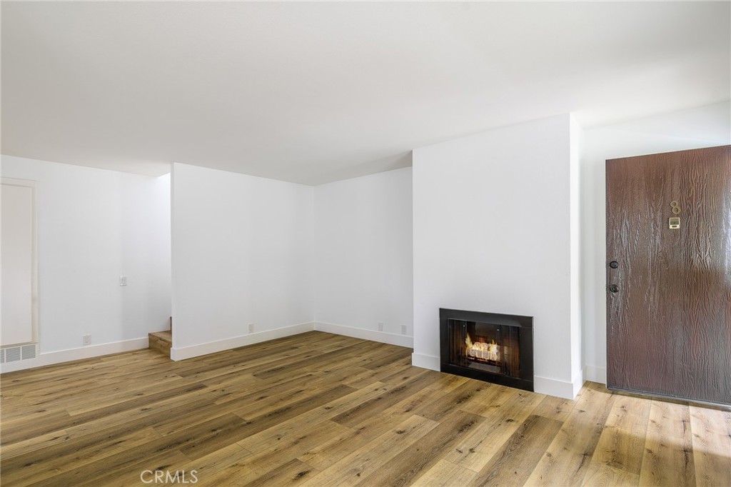 19132 Shoreline Lane, Unit 8 Huntington Beach, CA 92648 - Photo 12 of 32