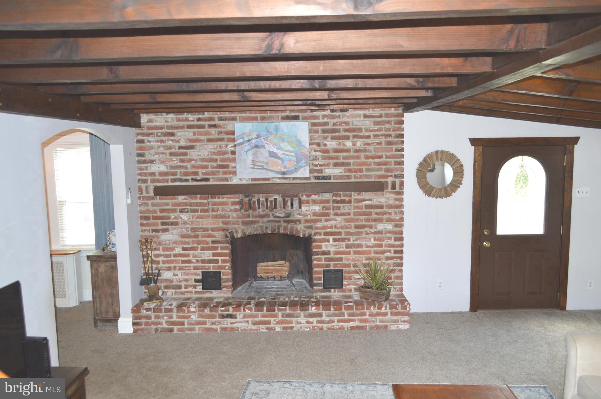 325 West Knowlton Road Media, PA 19063 - Photo 17 of 52 Custom Fpl in Living room
