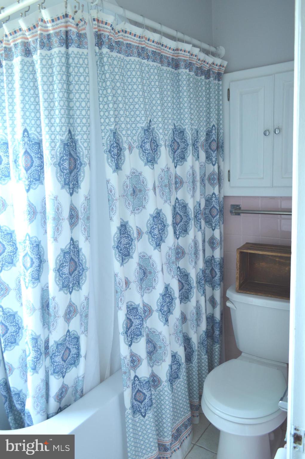 325 West Knowlton Road Media, PA 19063 - Photo 33 of 52 Bathroom