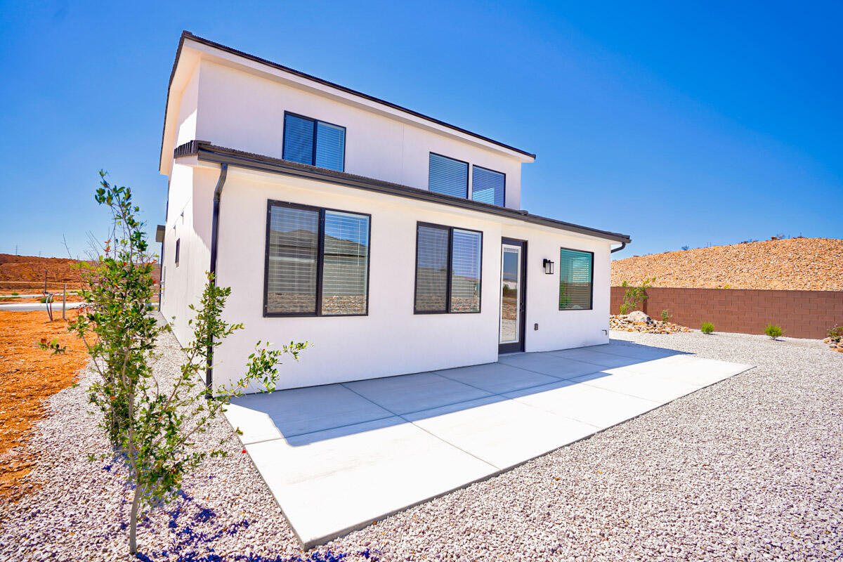 117 Desert Ter Street St. George, UT 84790 - Photo 21 of 22 DSC04278_79_80Balancer01