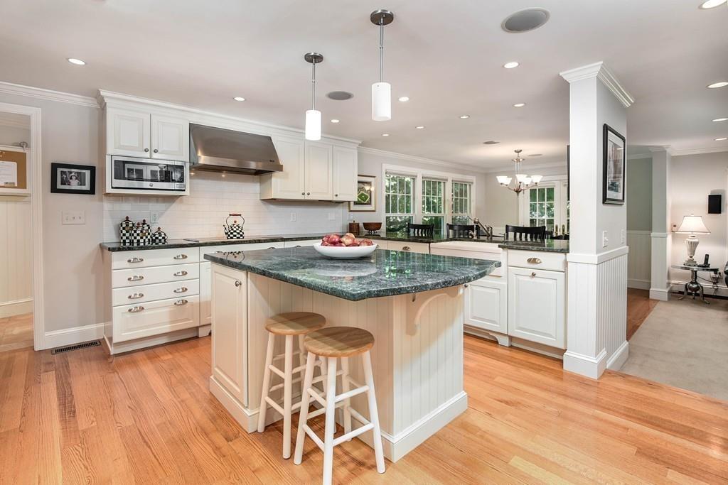 11 Stewart Road Needham, MA 02492 - Photo 3 of 42