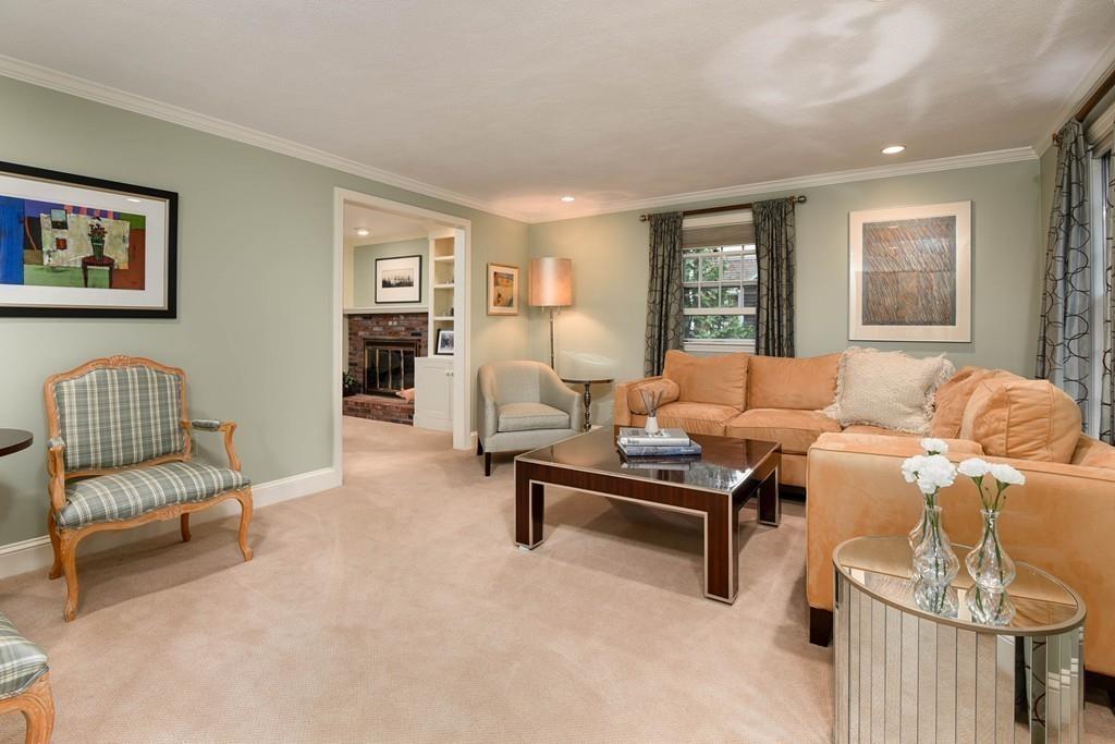 11 Stewart Road Needham, MA 02492 - Photo 7 of 42