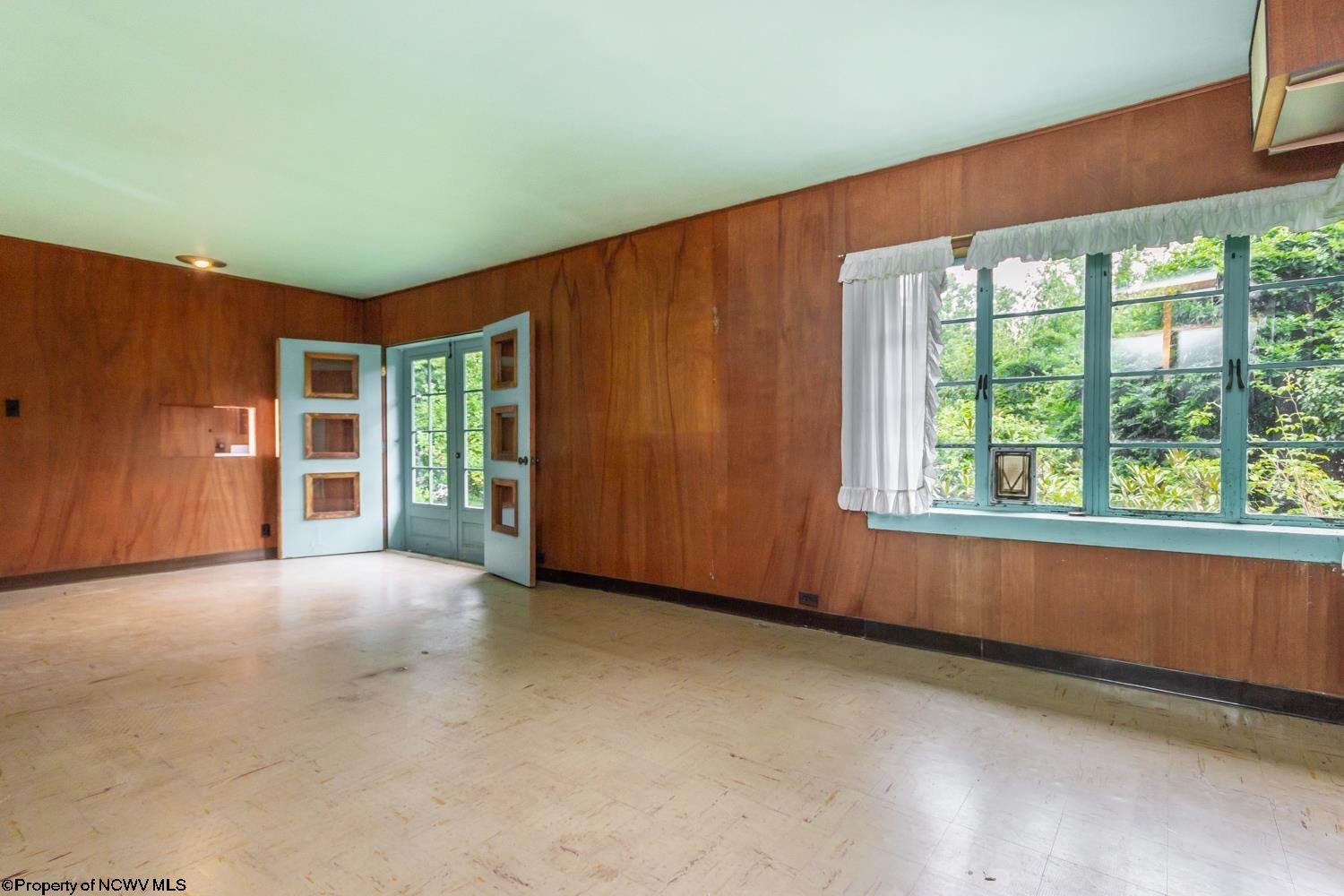 116 Wakefield Road Fairmont, WV 26554 - Photo 19 of 25 Gallery Image 19