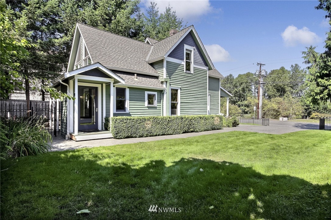10329 East Riverside Drive Bothell, WA 98011 - Photo 14 of 15