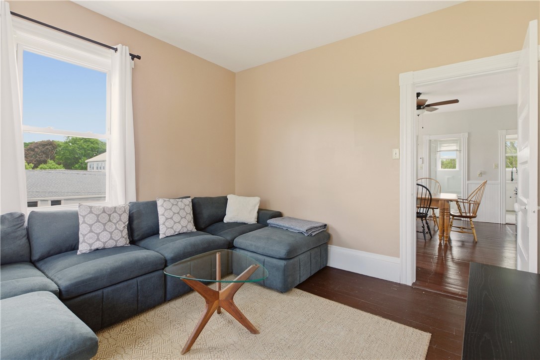 29 Prospect Street, Unit 3 Bristol, RI 02809 - Photo 11 of 20