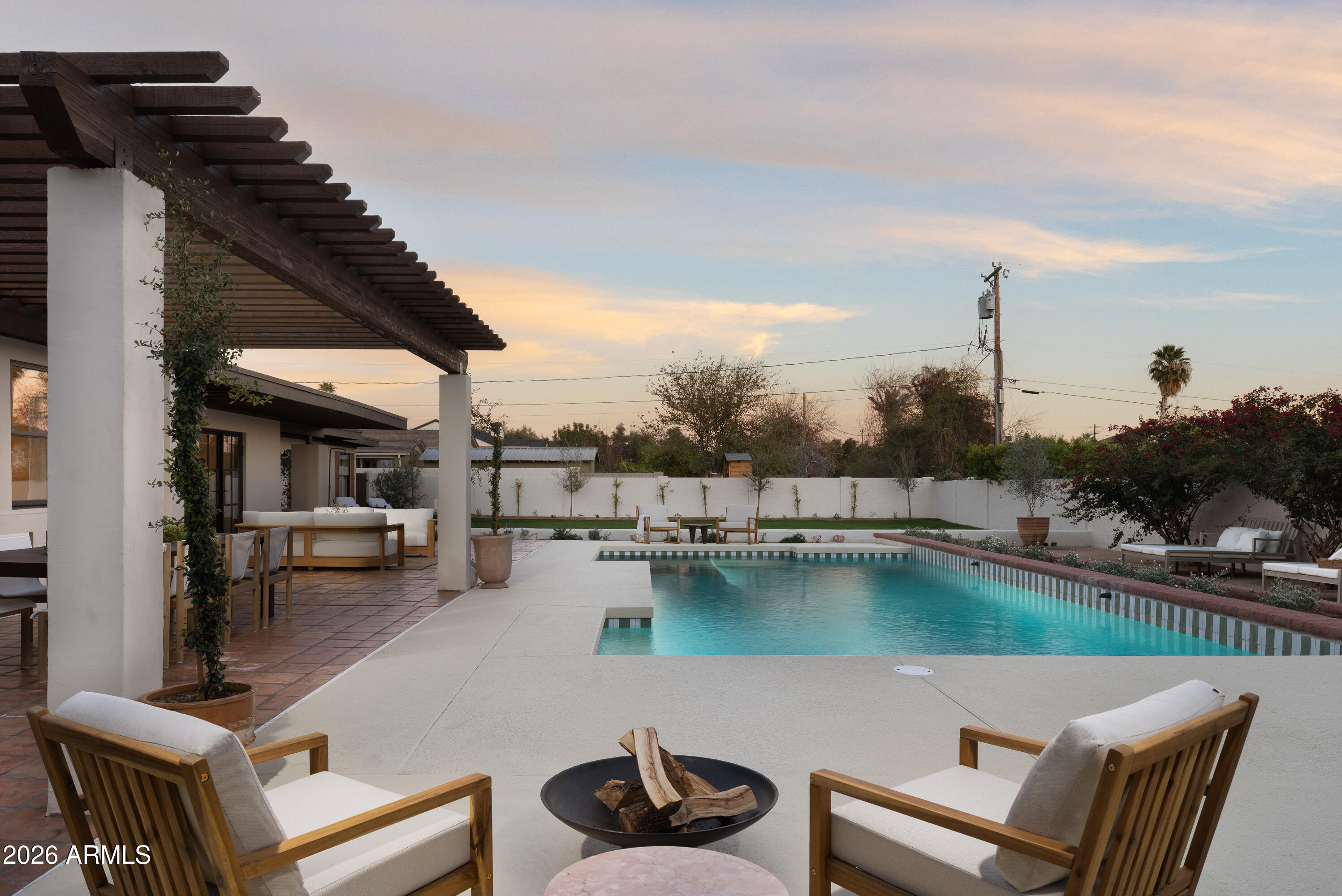 5501 East Camelback Road Phoenix, AZ 85018 - Photo 54 of 60 a view of a terrace with sitting area