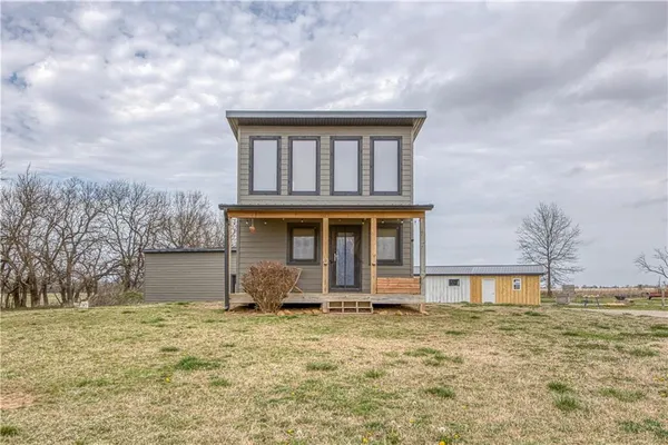 $150,000 | 2523 Southeast Wyandotte Road, Columbus, KS 66725