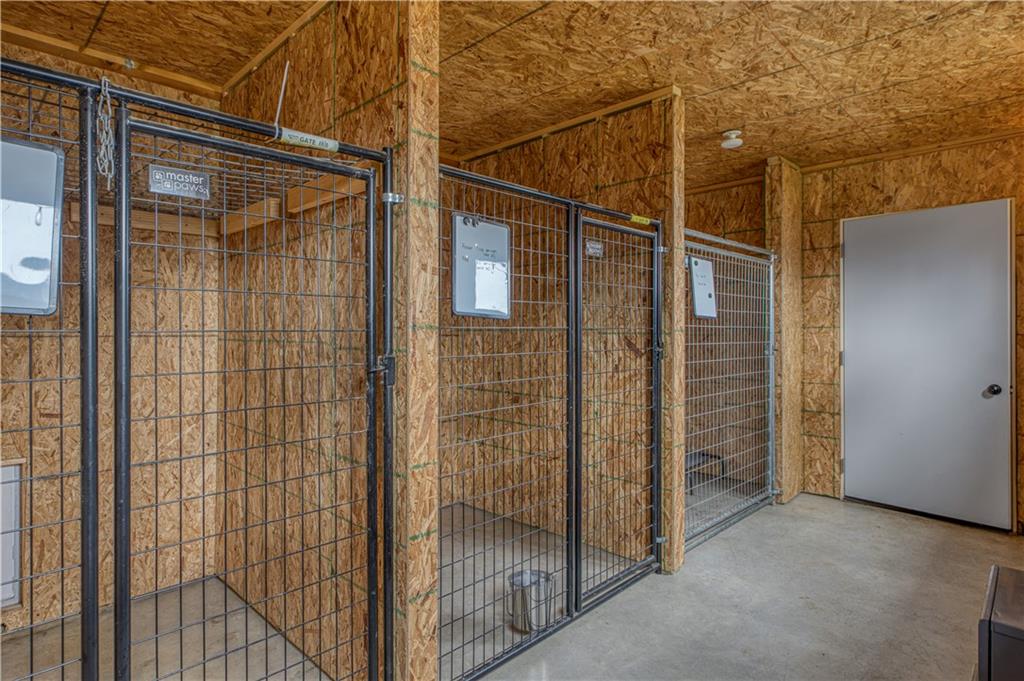 2523 Southeast Wyandotte Road Columbus, KS 66725 - Photo 27 of 29