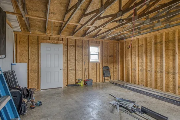 $150,000 | 2523 Southeast Wyandotte Road, Columbus, KS 66725