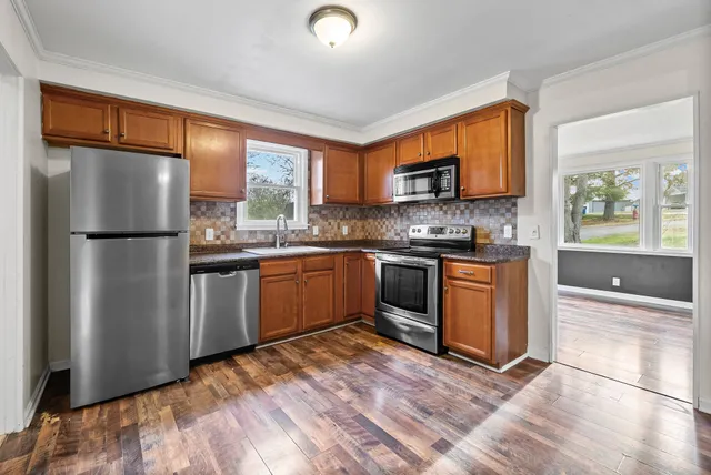 $1,395 | 2033 Laura Drive, Clarksville, TN 37042