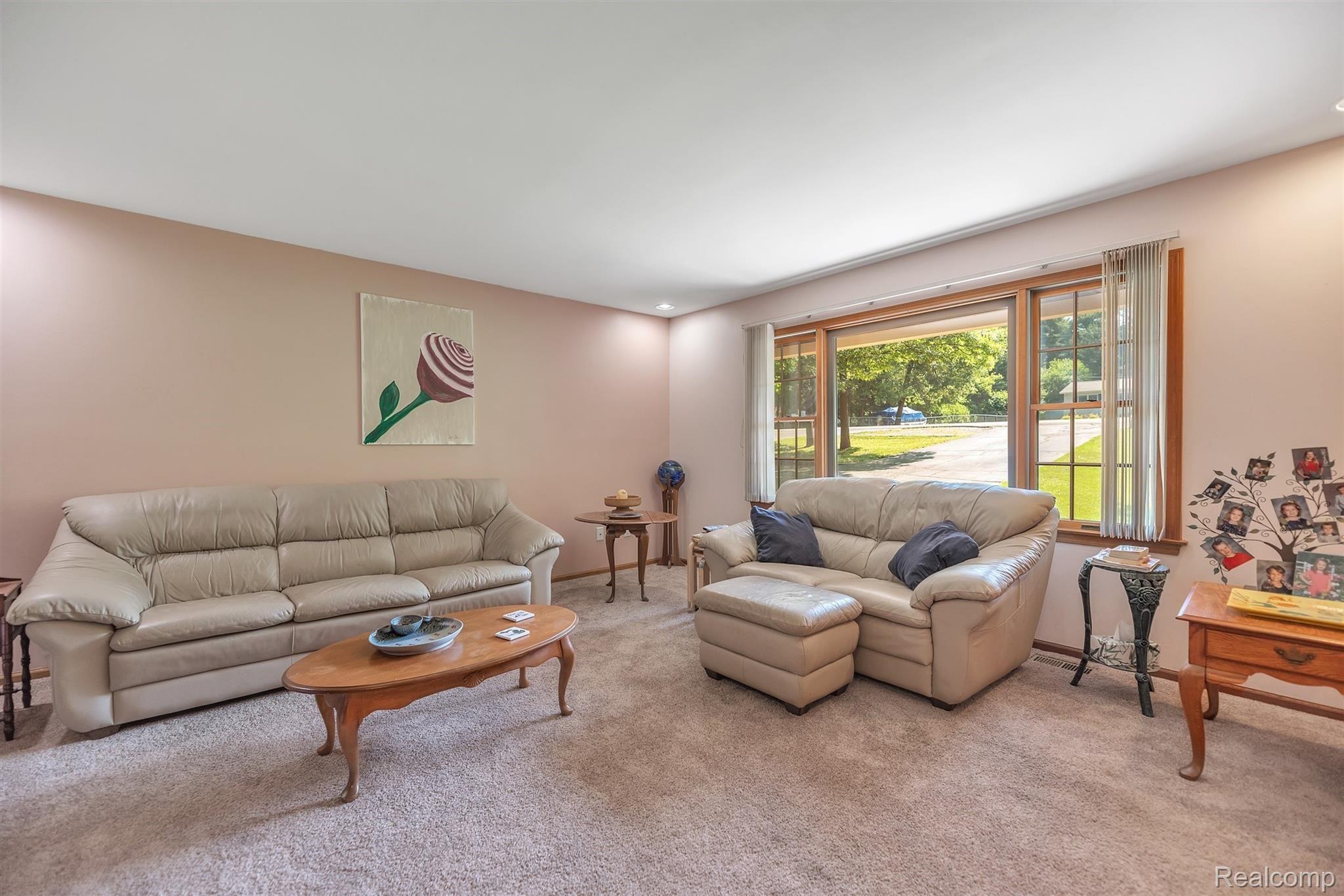 11132 Mcgregor Road Pinckney, MI 48169 - Photo 19 of 50 Private setting