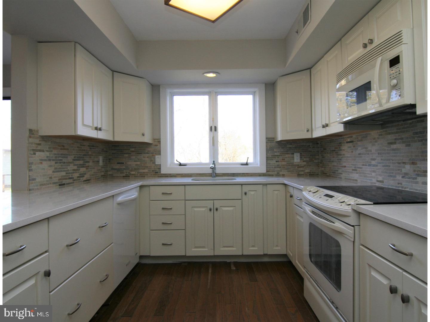 27 Ingham Way New Hope, PA 18938 - Photo 7 of 24 Gallery Image 7