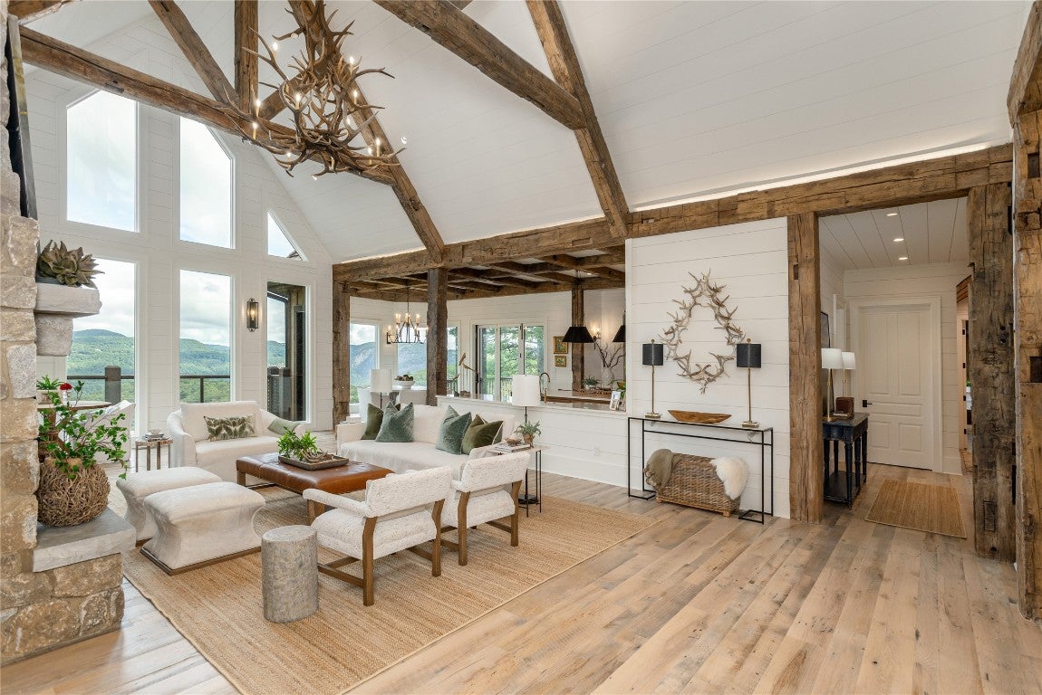 726 East Ridge Road Cashiers, NC 28717 - Photo 16 of 100 Gallery Image 16