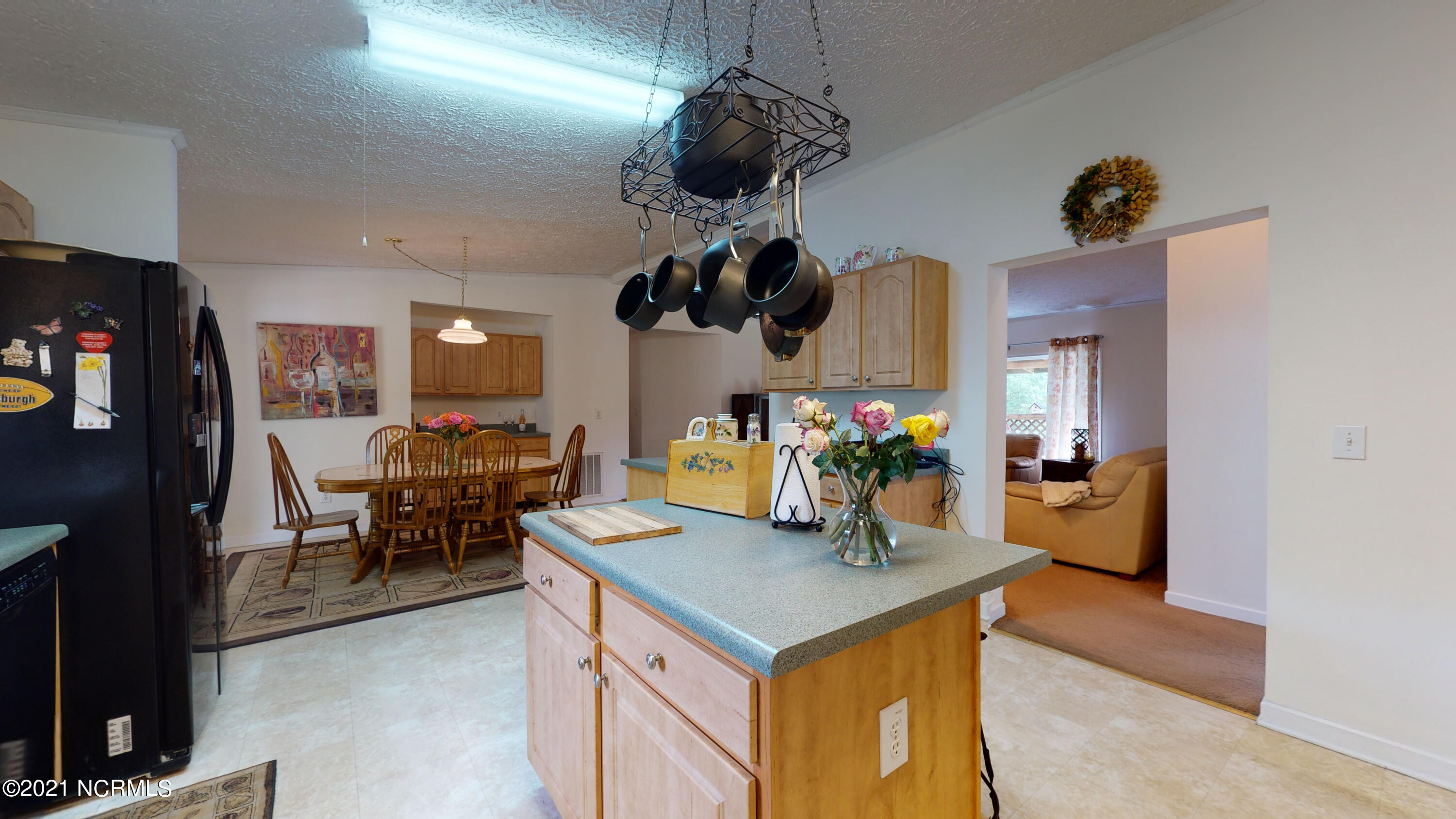 375 Shoo Fly Road New Bern, NC 28560 - Photo 40 of 77 Kitchen Island