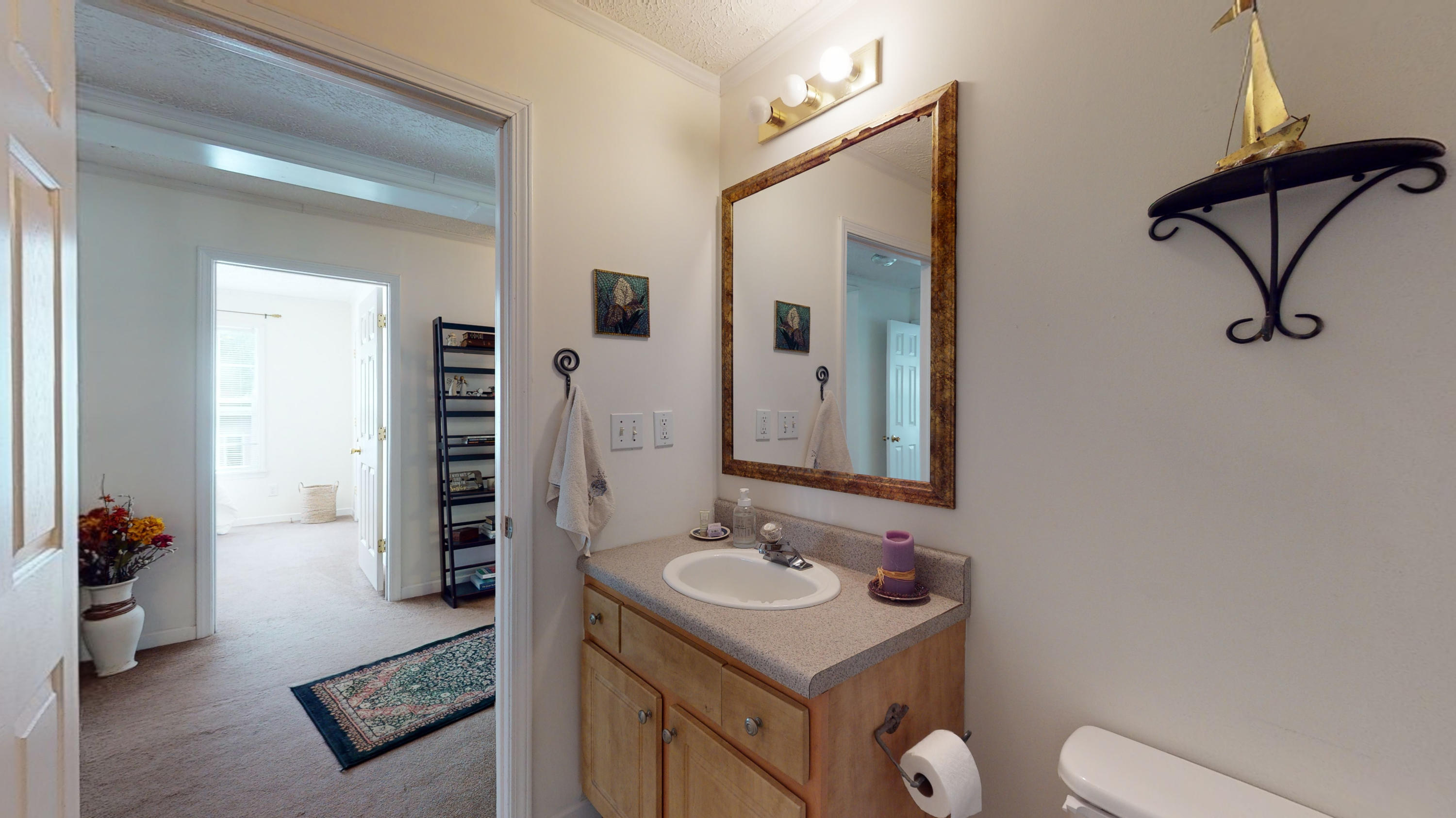 375 Shoo Fly Road New Bern, NC 28560 - Photo 57 of 77 Guest Bath