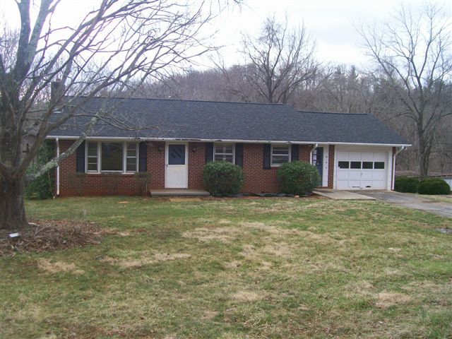 1083 5 Mile Mountain Road Callaway, VA 24067 - Photo 1 of 1 front