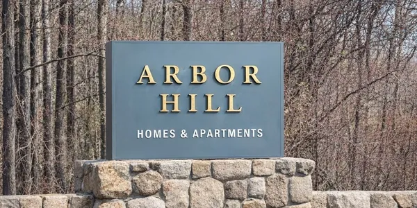 $389,900 | 122 Tall Oaks Drive, Unit E, Weymouth, MA 02190