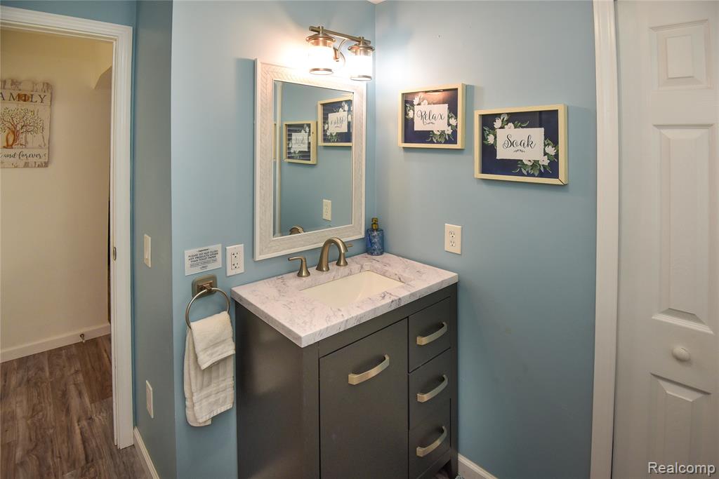 559 Heights Road Lake Orion, MI 48362 - Photo 20 of 85 Gallery Image 20