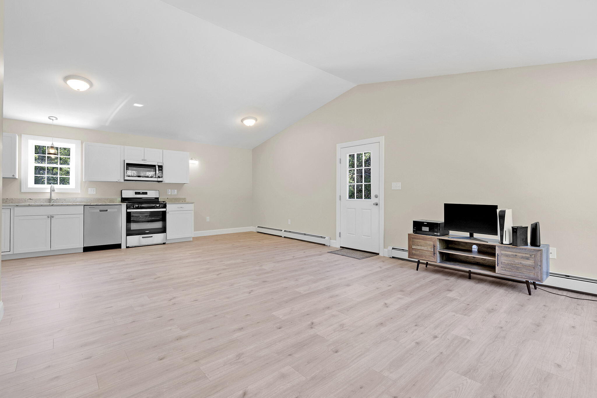 63 Colonial Circle Harrison, ME 04040 - Photo 10 of 29 10-web-or-mls-63Colonial-13