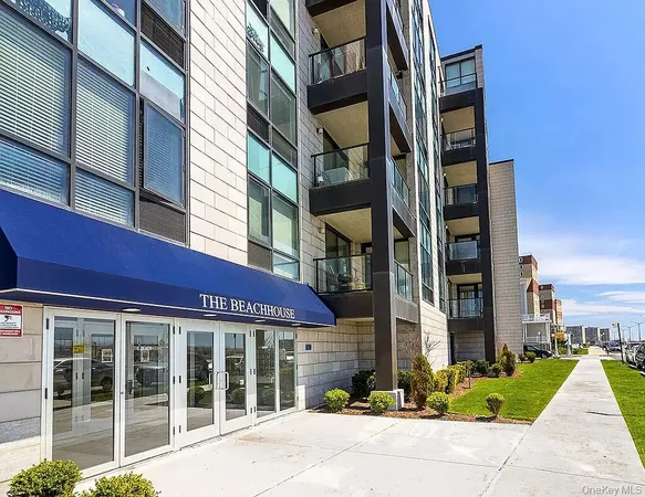$799,000 | 91-16 Shore Front Parkway, Unit 5D | Hammels