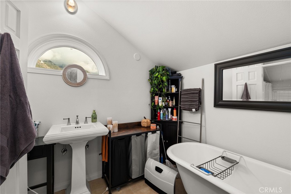 39287 Pine Street Yucaipa, CA 92399 - Photo 26 of 67