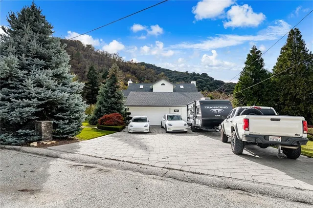 $1,500,000 | 39287 Pine Street, Yucaipa, CA 92399