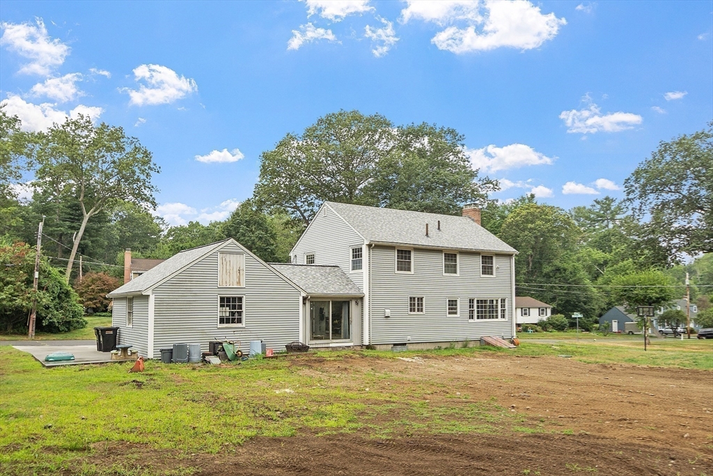 3 Thoreau Road Acton, MA 01720 - Photo 40 of 42