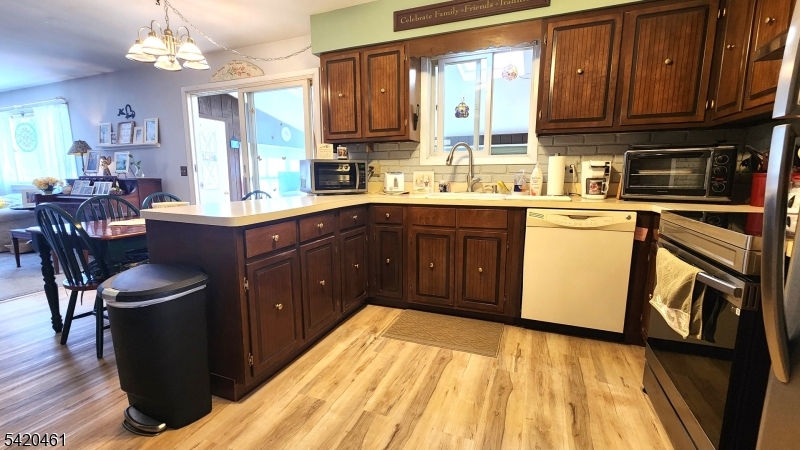 317 Wagon Wheel Road Montague, NJ 07827 - Photo 15 of 23