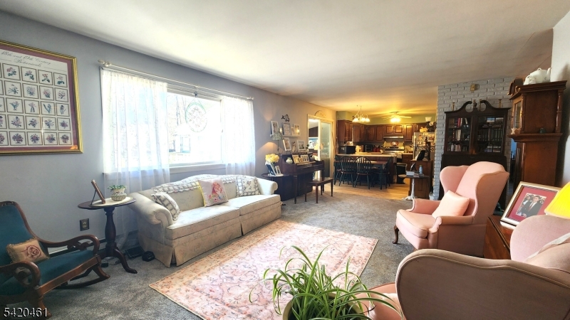 317 Wagon Wheel Road Montague, NJ 07827 - Photo 6 of 23