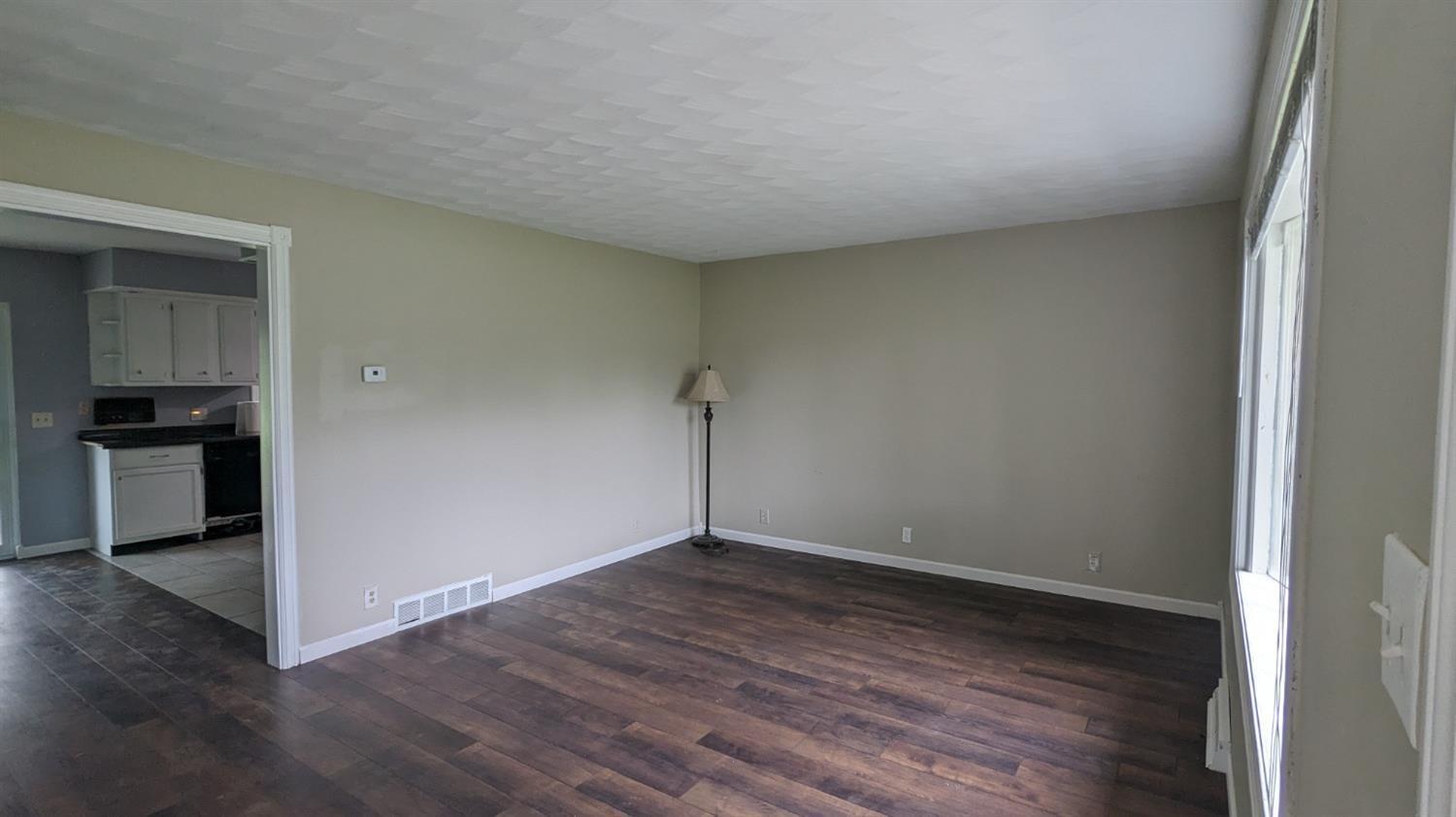 1964 Stahlheber Road Hamilton, OH 45013 - Photo 4 of 16 Gallery Image 4