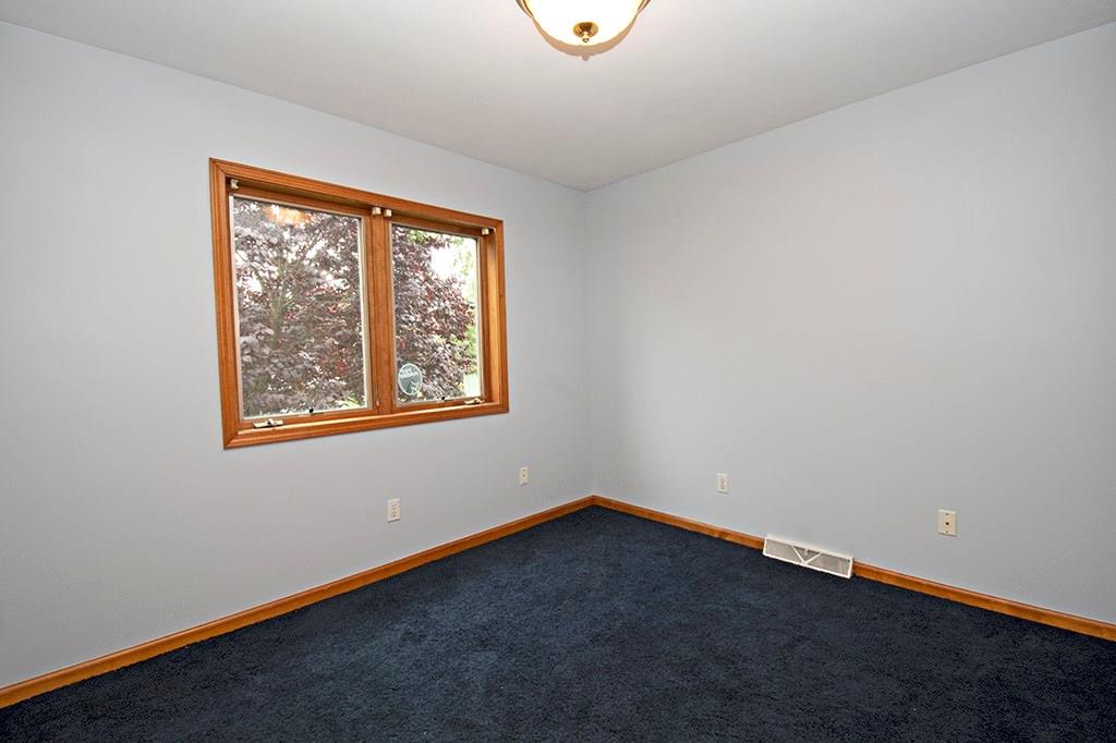 275 Holyoke Road Butler, PA 16001 - Photo 17 of 24