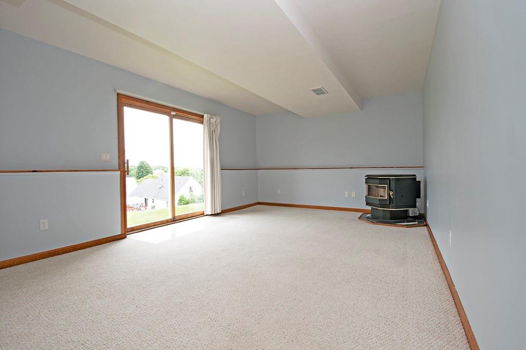 275 Holyoke Road Butler, PA 16001 - Photo 19 of 24