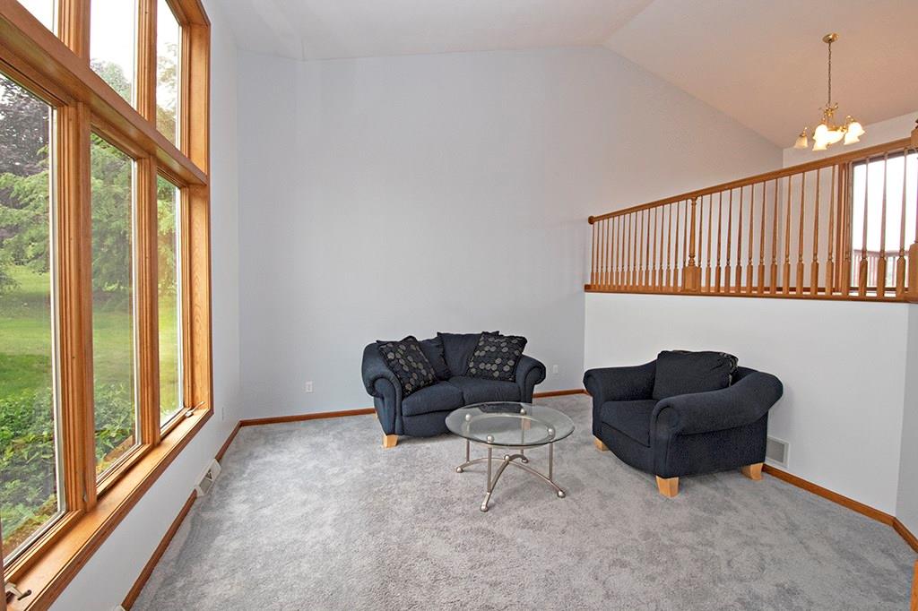 275 Holyoke Road Butler, PA 16001 - Photo 5 of 24
