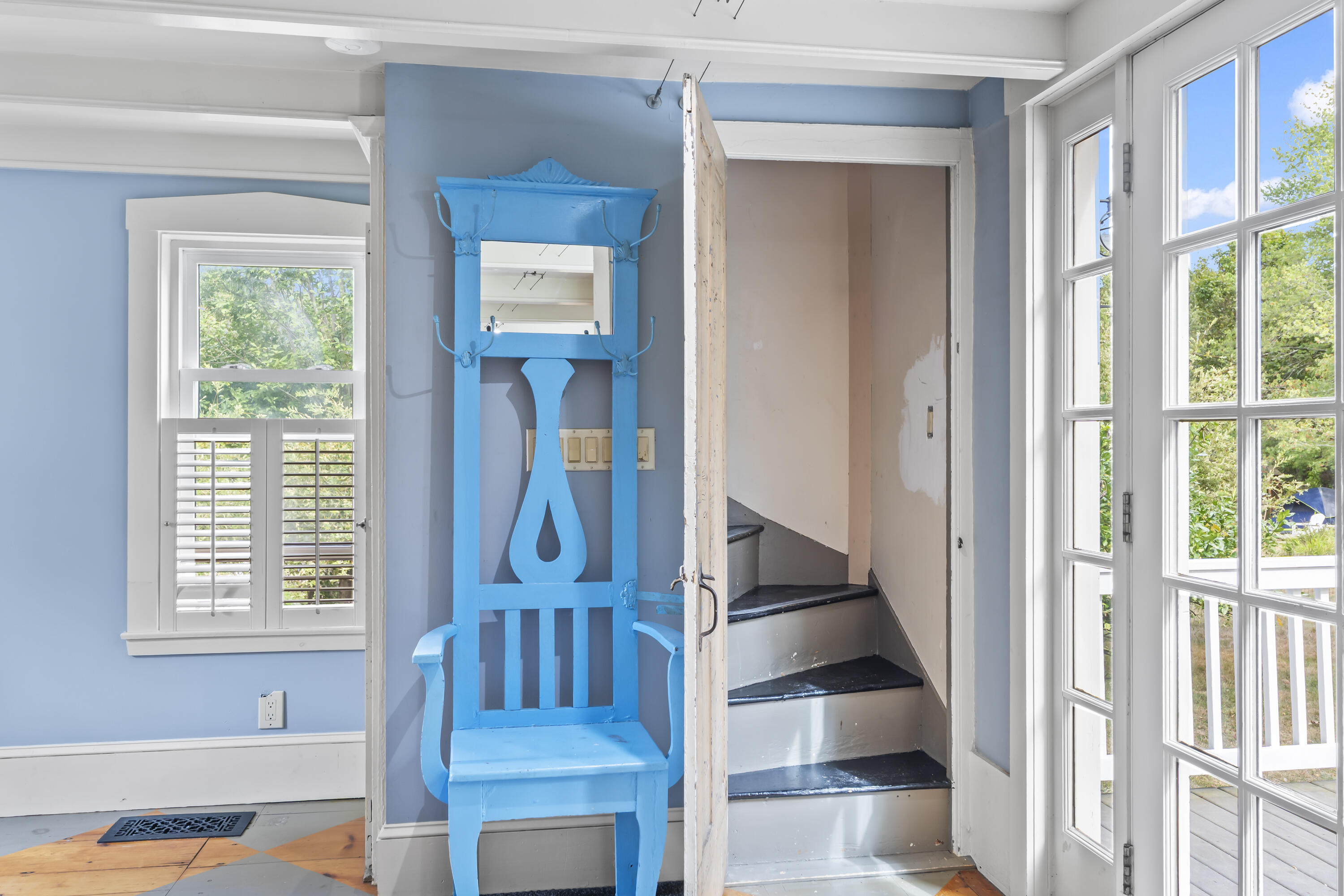 58 Cutts Road Kittery, ME 03904 - Photo 27 of 57 Rear Staircase