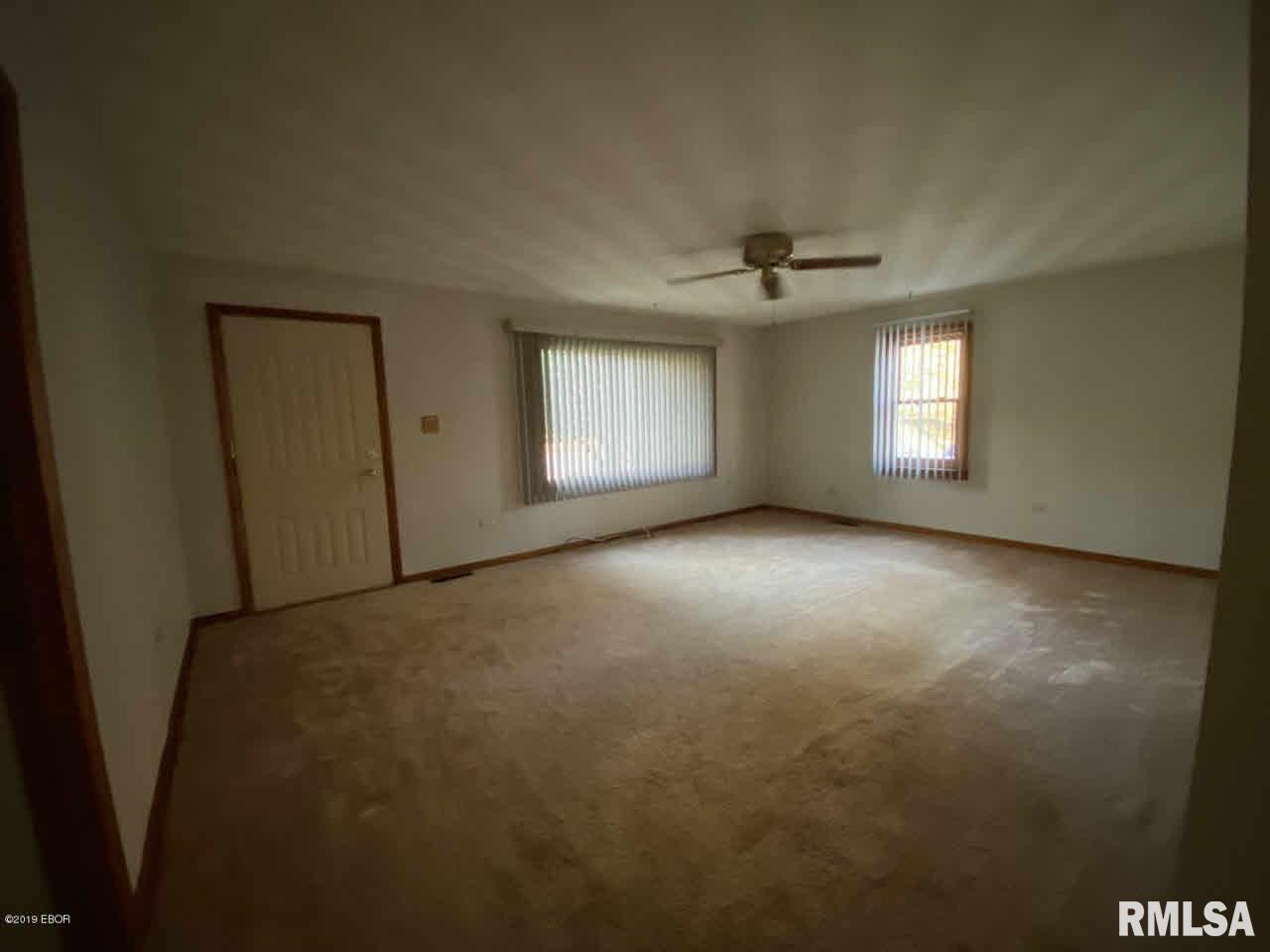 204 Green Road Murphysboro, IL 62966 - Photo 5 of 30