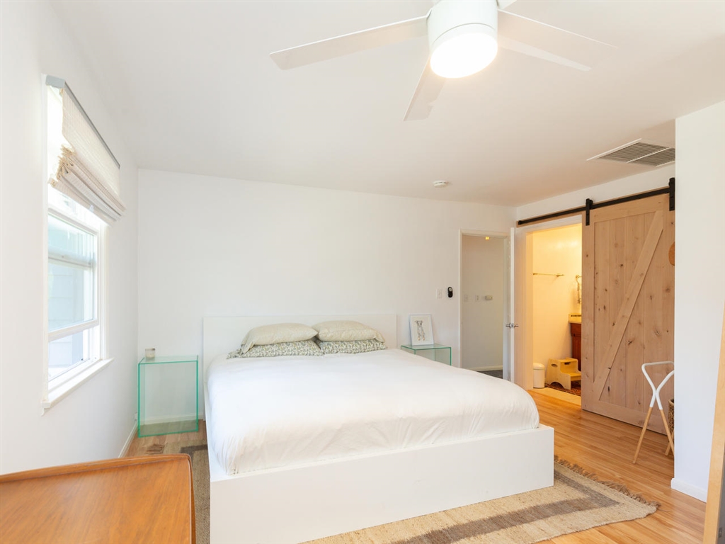 1452 Ridgeway Street Oceanside, CA 92054 - Photo 11 of 25 Gallery Image 11