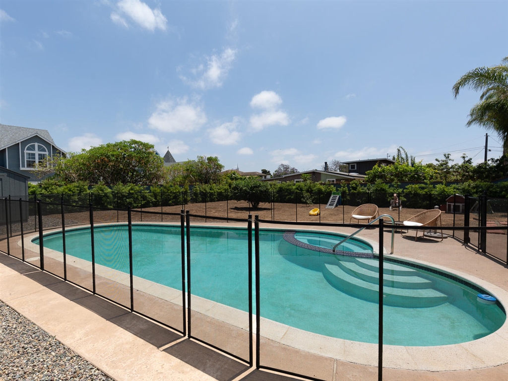 1452 Ridgeway Street Oceanside, CA 92054 - Photo 21 of 25 Gallery Image 21