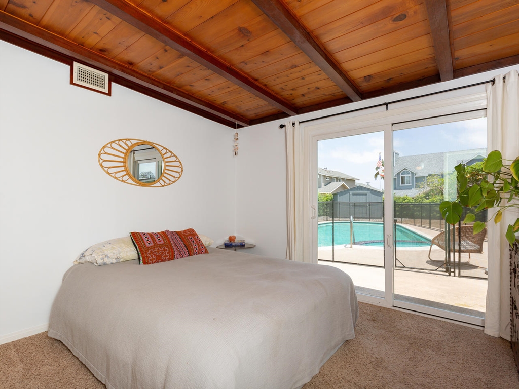 1452 Ridgeway Street Oceanside, CA 92054 - Photo 9 of 25 Gallery Image 9